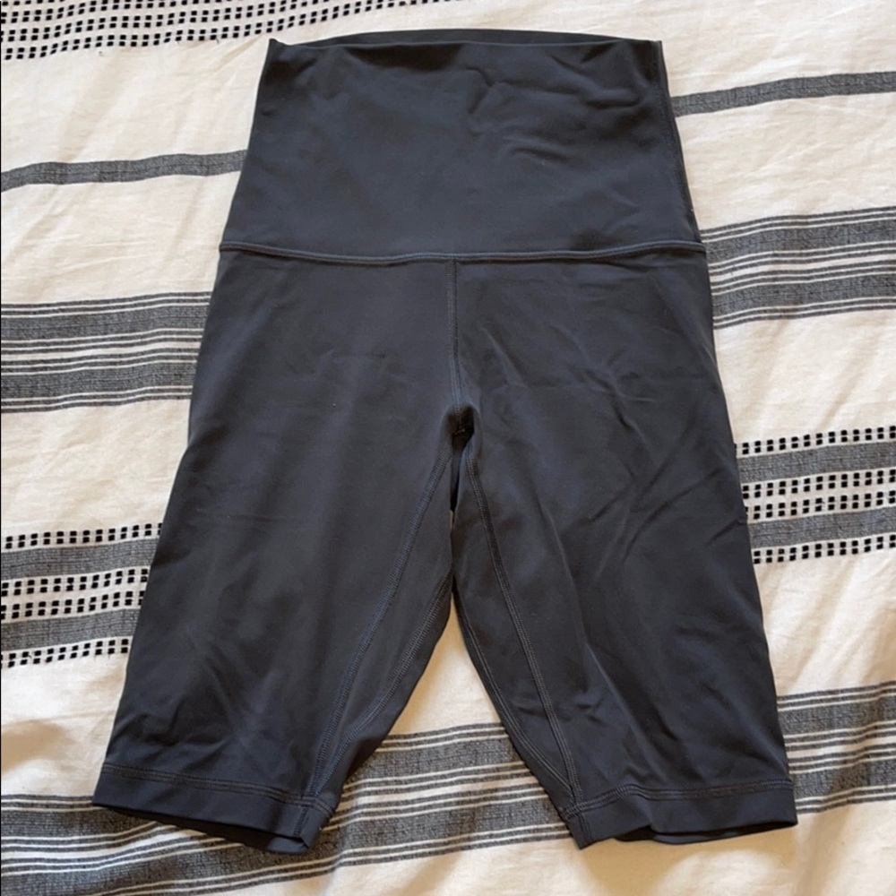 Lululemon 10” align shorts
